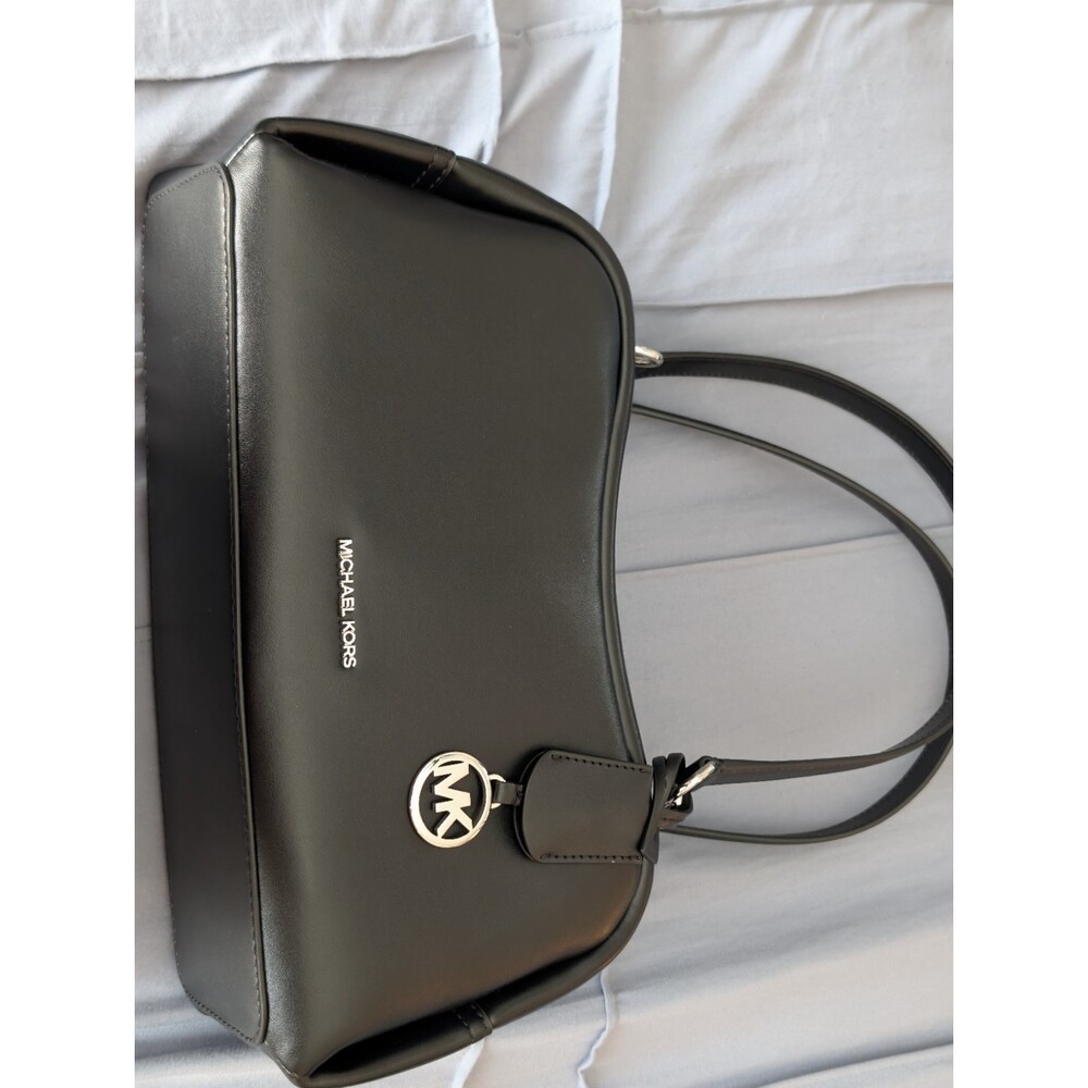 NWOT Michael Kors Cecily Medium Shoulder Handbag Black Silver Hardware LAMBSKIN - Picture 4 of 13